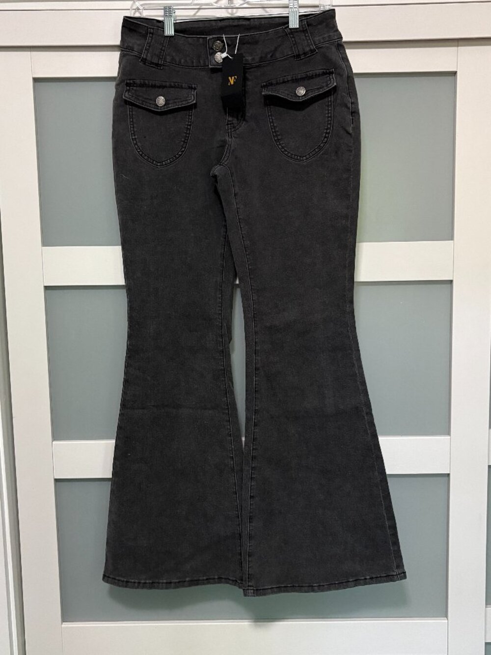 NVFeix Boutique Ladies sz Large L Washed Black Gray Flare Leg Stretch Jeans 70's